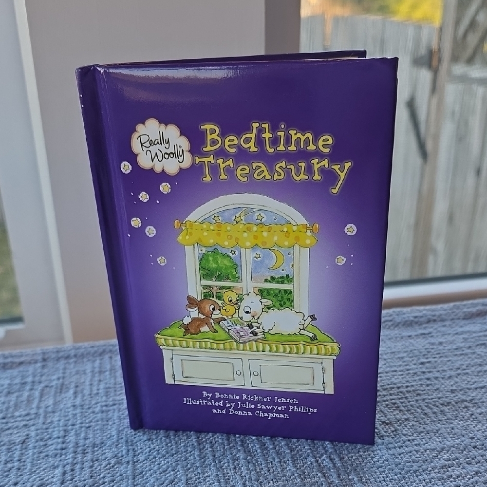 Bedtime Treasury Book - Purple